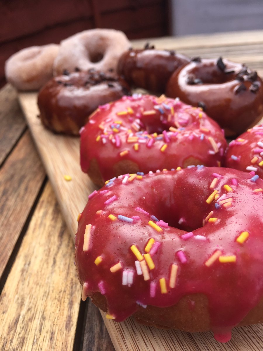 Bakeology1's tweet photo. Made some more yummies today! 🍩💕 https://t.co/zwaAp8q9No