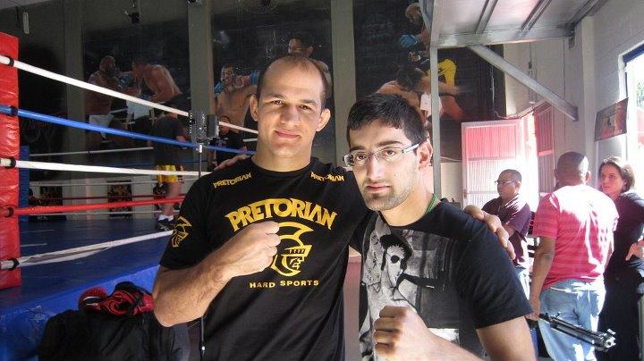 _LMA2016_'s tweet image. £2 a Fitness class : A blend of own body weight exercises and modern strengh and conditioning techniques to give you a powerful core.