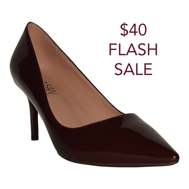 LuxEtMe's tweet photo. Get our wine colored only $40. Less than 10 pairs left after that they’ll be gone for good! Buy now at https://t.co/9F8lMFZe2d #houseno3028 https://t.co/wSoswmaILM