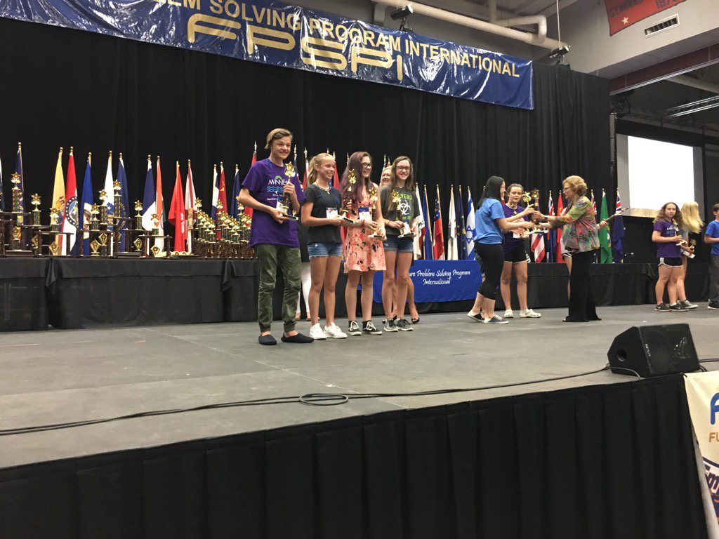 shannon_lichty's tweet photo. Carson Ruley's Middle division MAGIC team wins 2nd place at FPS Internationals!!! She met her teammates Friday! https://t.co/QcaQxrEzi0