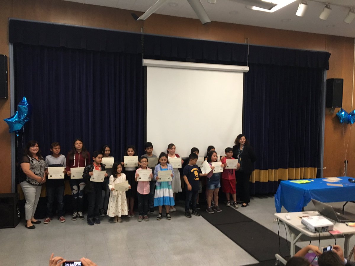 WSD_OLA's tweet photo. Wonderful Reclass &amp; Pathways 2 Biliteracy Recog @SchmittElement1: 17 reclass &amp; 7 Pathways to Biliteracy! @westminstersd @grodriguezwsd https://t.co/cBOSbMfA2h