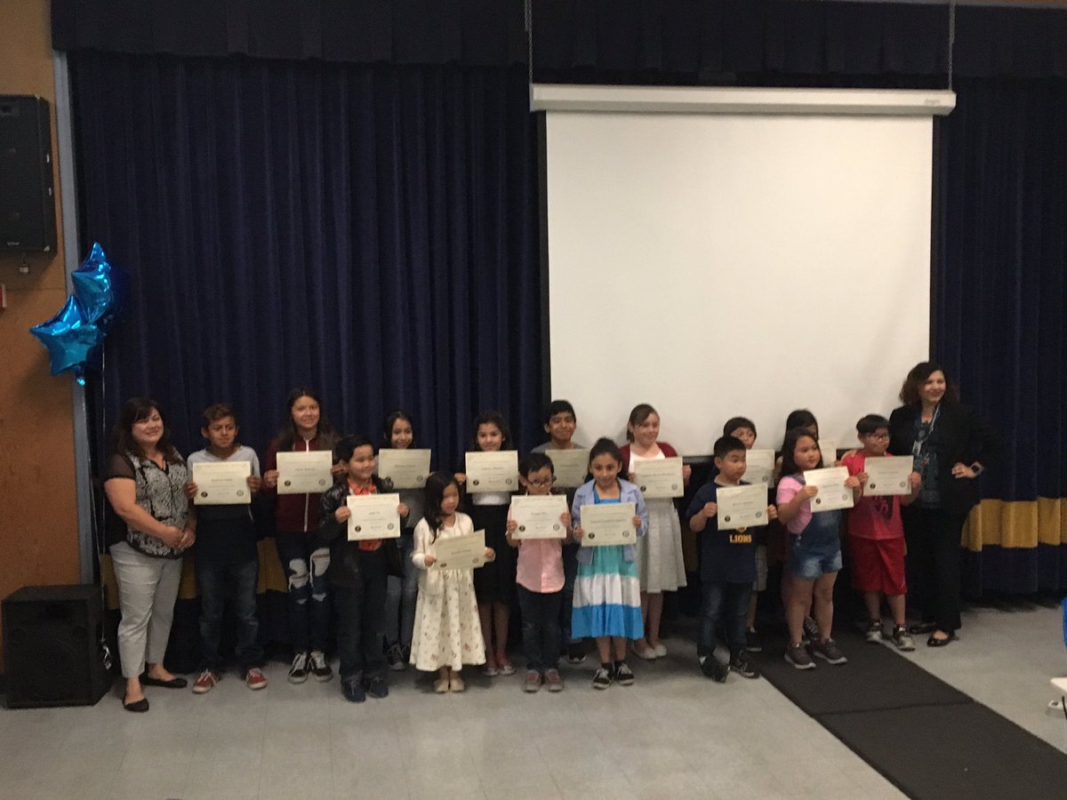 WSD_OLA's tweet photo. Wonderful Reclass &amp; Pathways 2 Biliteracy Recog @SchmittElement1: 17 reclass &amp; 7 Pathways to Biliteracy! @westminstersd @grodriguezwsd https://t.co/cBOSbMfA2h