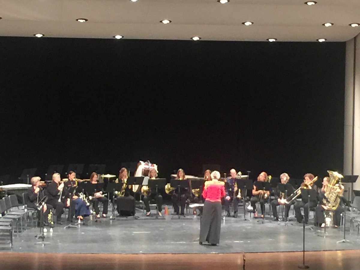 jcpsbloommusic's tweet photo. Awesome concert by the Monarch Brass @IWBC_BRASS. @DonnaMParkes #iwbc2017 https://t.co/rD0U5m1Dft