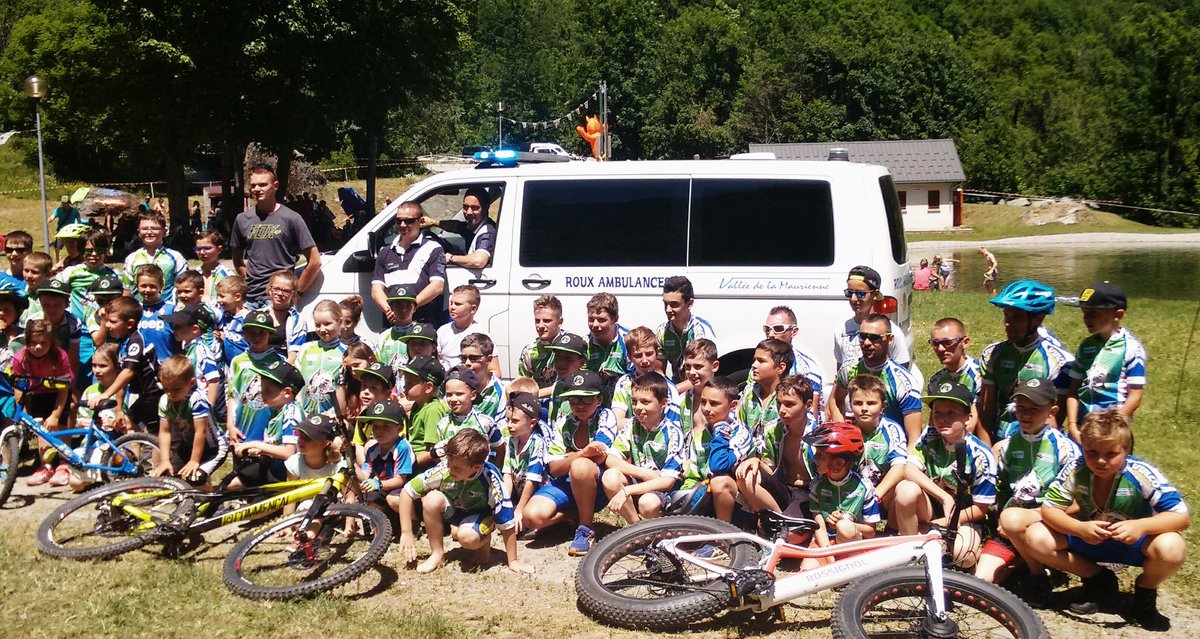 SOREAMaurienne: RT Chocolat_St_Col: Super journée à St-Col #Glandon pour les Grizzly Bike Maurienne #VTT 🚵