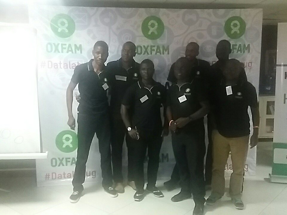 HarrietMbabazi's tweet image. #Datalabug team Cash Time voting for the best innovator