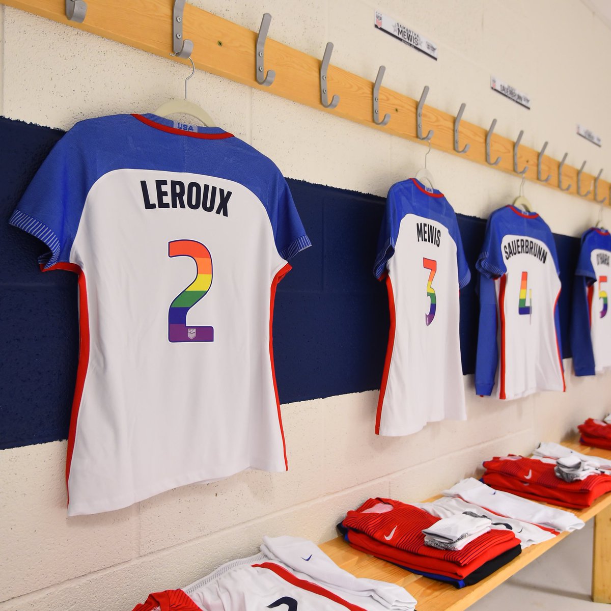 megan rapinoe pride jersey