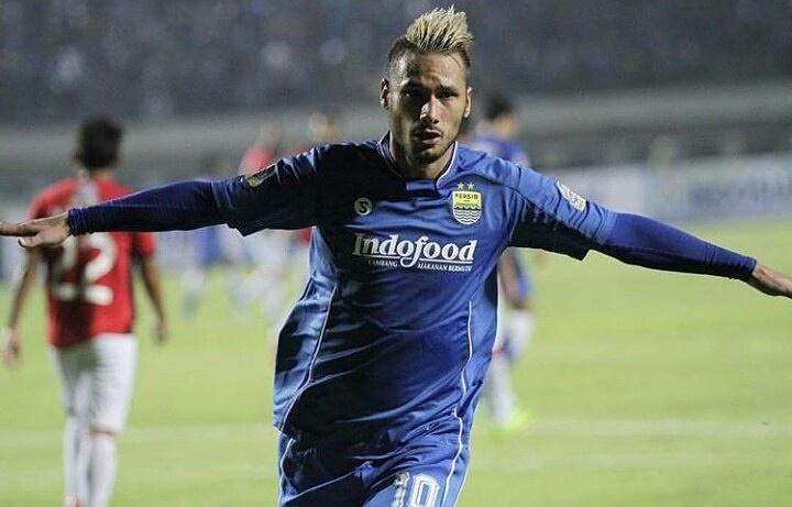 Miftahulhuda_08's tweet photo. PECAH TANGIS TERHARU KAMI. nuhun maungTimo
#PersibDay #PERSIB #SaveDjanur #BangkitSIB https://t.co/E08FID5aKH