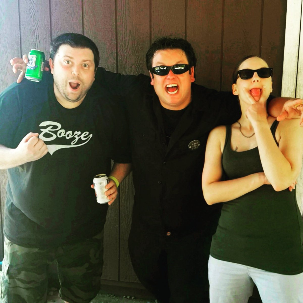 LateLastNitePA's tweet photo. Day Of Rock 2017 https://t.co/TaWZdRJ7IS