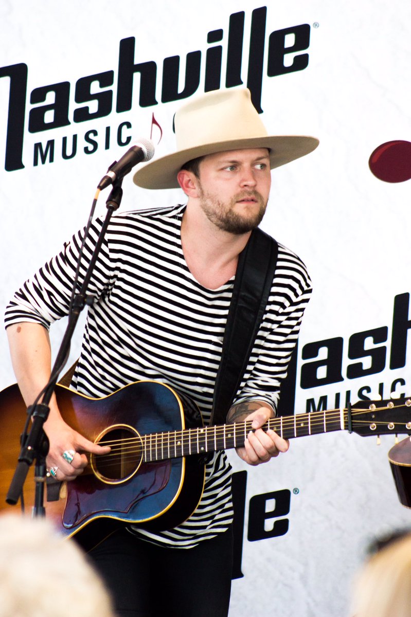 ChelseaRaynea's tweet image. Native Run | Nashville, TN 
@nativerunmusic
•
•
•
#nativerun #cmafest2017
instagram.com/p/BVNImmAgliN/