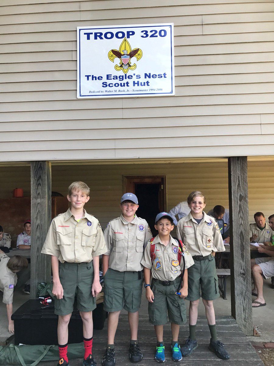 Mtnbrookdawg's tweet photo. #headedtocamp #troop320 #campcomer (@ Mountain Brook Presbyterian Church in Mountain Brk, AL) https://t.co/nOKZwQ9Sh0 https://t.co/LXYIwH0FVI