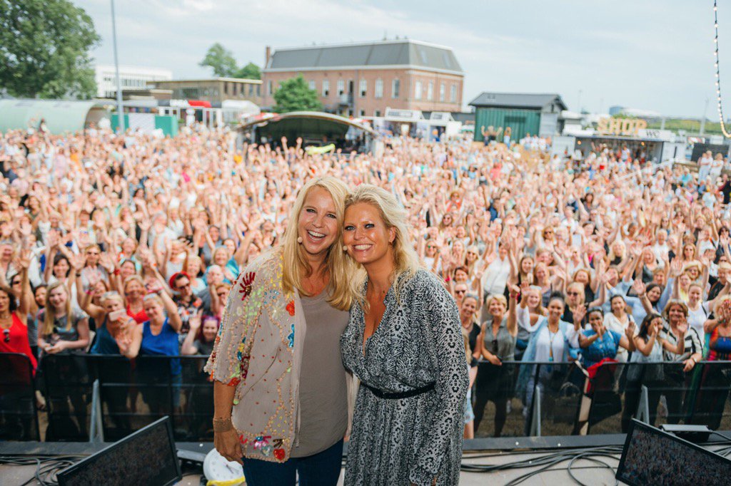 D'r waren best een paar mensen tijdens het interview met de girlboss herself. Foto David Stegenga #lindafestival2017
