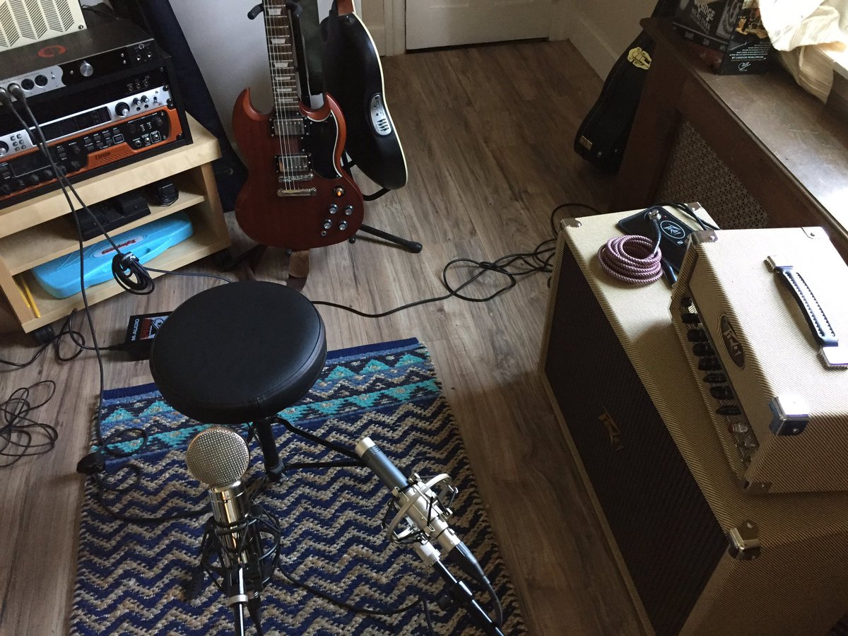 CreativeBlocs's tweet image. Home Studio - Setup to record on ZenStudio+ @AntelopeAudio #homestudio #NewGearDay #SweetwaterrSound