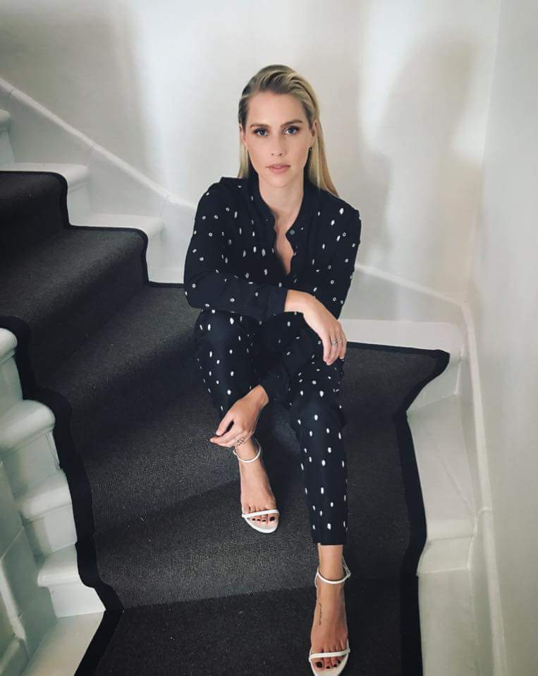 Hoje é aniversário da original mais linda, vulgo meu amor 
Happy Birthday Claire Holt 