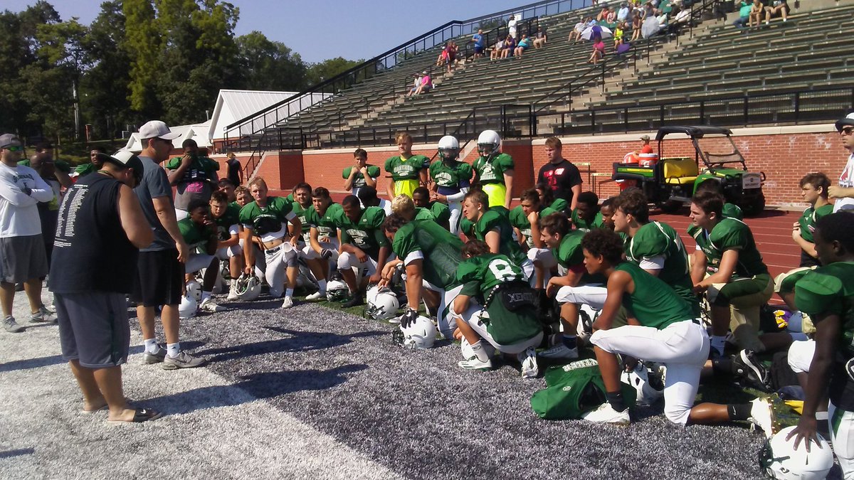 Thank you <a href="/bearcatsports/">Northwest Athletics</a> for a great weekend of camp! Great reps against top tier competition. Season starts in 68 days! #GrindJustStarted