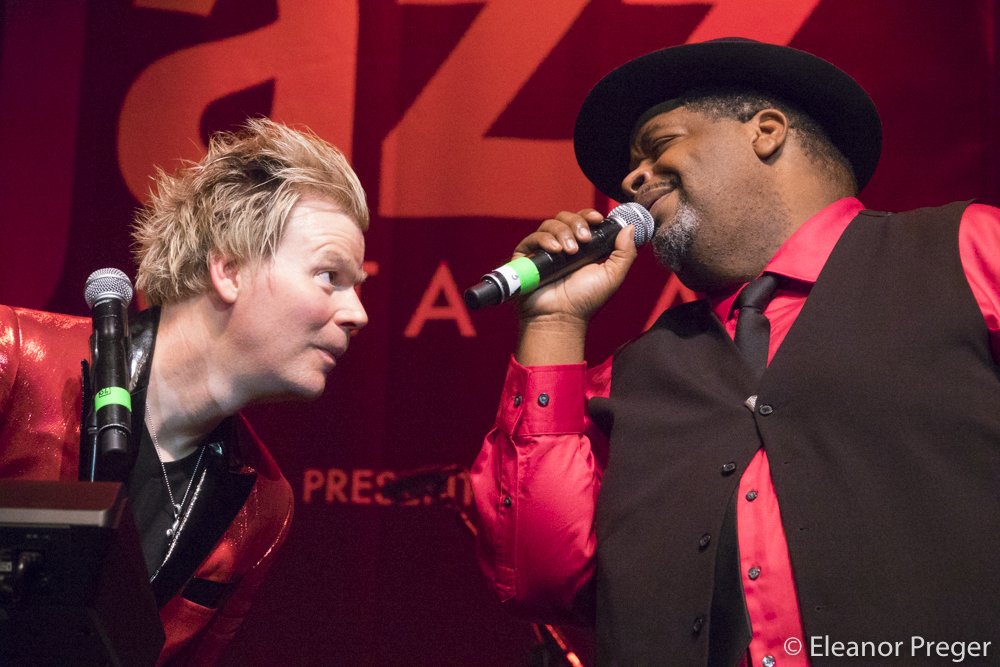 eleanorpreger's tweet photo. @brianculbertson #chancehoward @Sony #funk #jazz #SmoothJazz @RollingStone @billboard @BBMAs @GRAMMYAwards @JazzGetaway #VisitNapaValley https://t.co/zUNPp4iSo0