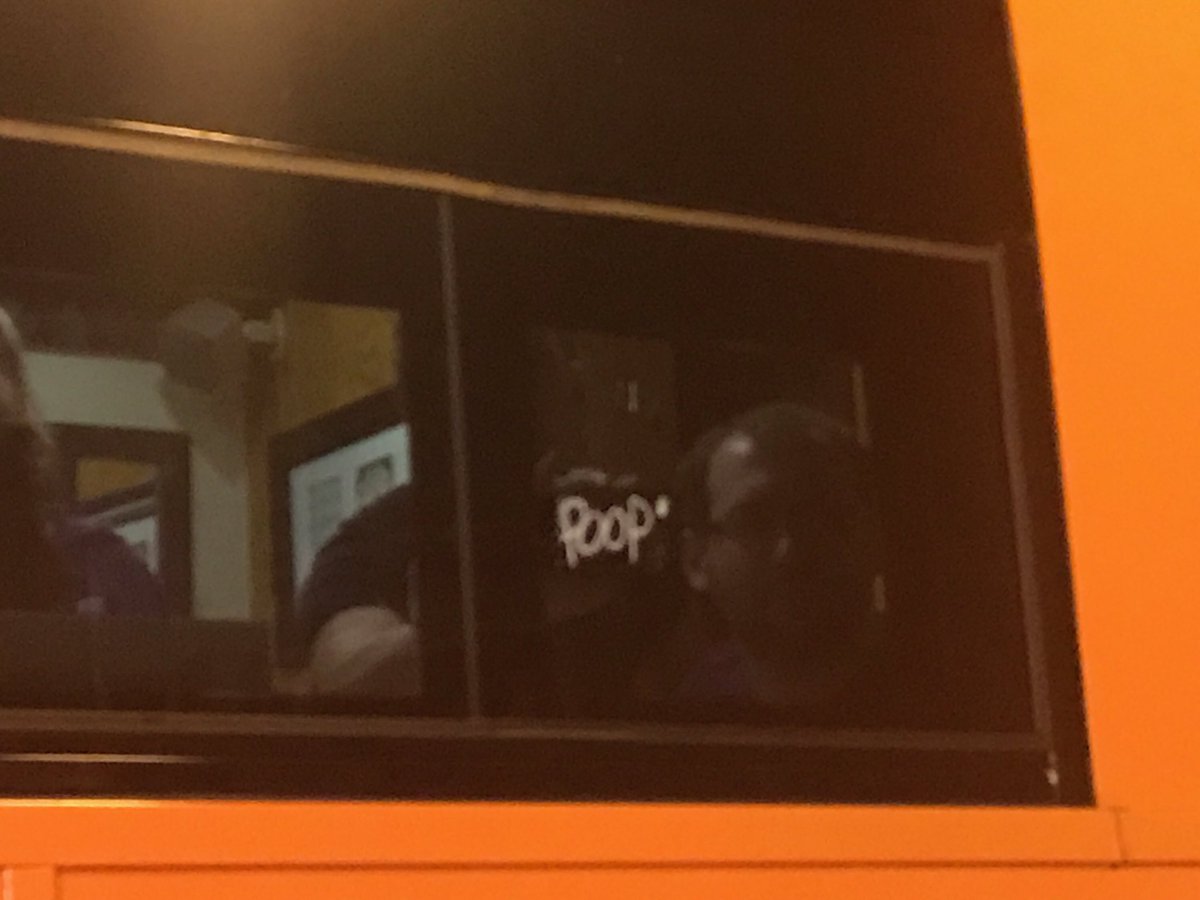 scarlettglitch's tweet photo. @LordMinion777 @Apocalypto_12 thank you guys so so much for the laughs! You made us all feel so special #YOUREWELCOMETOUR #busshow #indy https://t.co/4koIpjAhxZ
