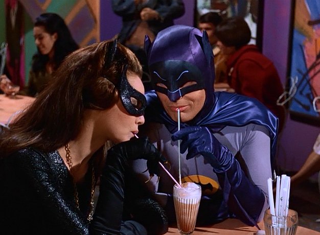 angusstewart17's tweet photo. Adam West (September 19, 1928 - June 10, 2017) 🦇 #Batman66 #TheTrueOne #NoOther #Batman https://t.co/fRfQa8eY1B