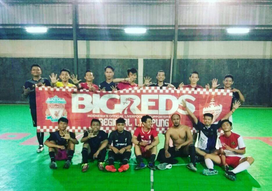 BIGREDS_Lampung's tweet photo. Fun futsal Minggu, 11 Juni 2017
Terima kasih man-teman yang udah hadir meramaikan 💪😉
.
.
.
.
.
#BRLampung #NikuMakLapahNenggalan #NMLN #YNWA https://t.co/FlC3kONXc4