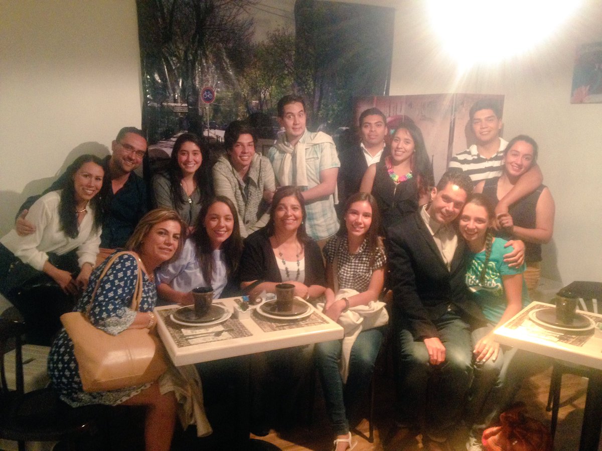 Ese Beso TC tweet media