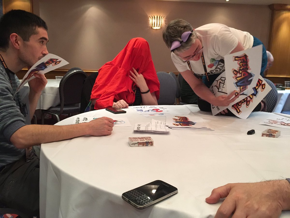 stuffByBez's tweet image. Pictures from the final ultimate #worldchampionships of #InABind at #ukgamesexpo2017.  Emma is the ultimate champion forevermore. #Yogi