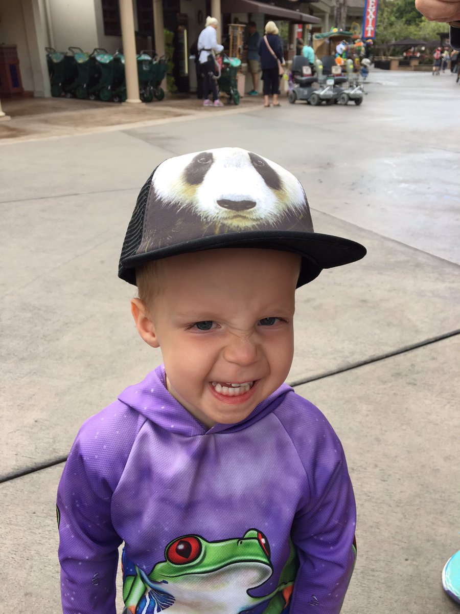 Lars Crawford tweet media