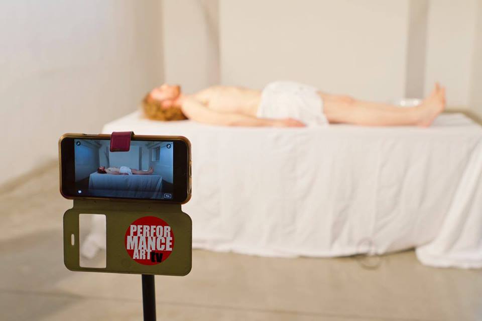 PerformART_'s tweet image. New article about @performanceartv!
Link article: performart.altervista.org/performance-ar…