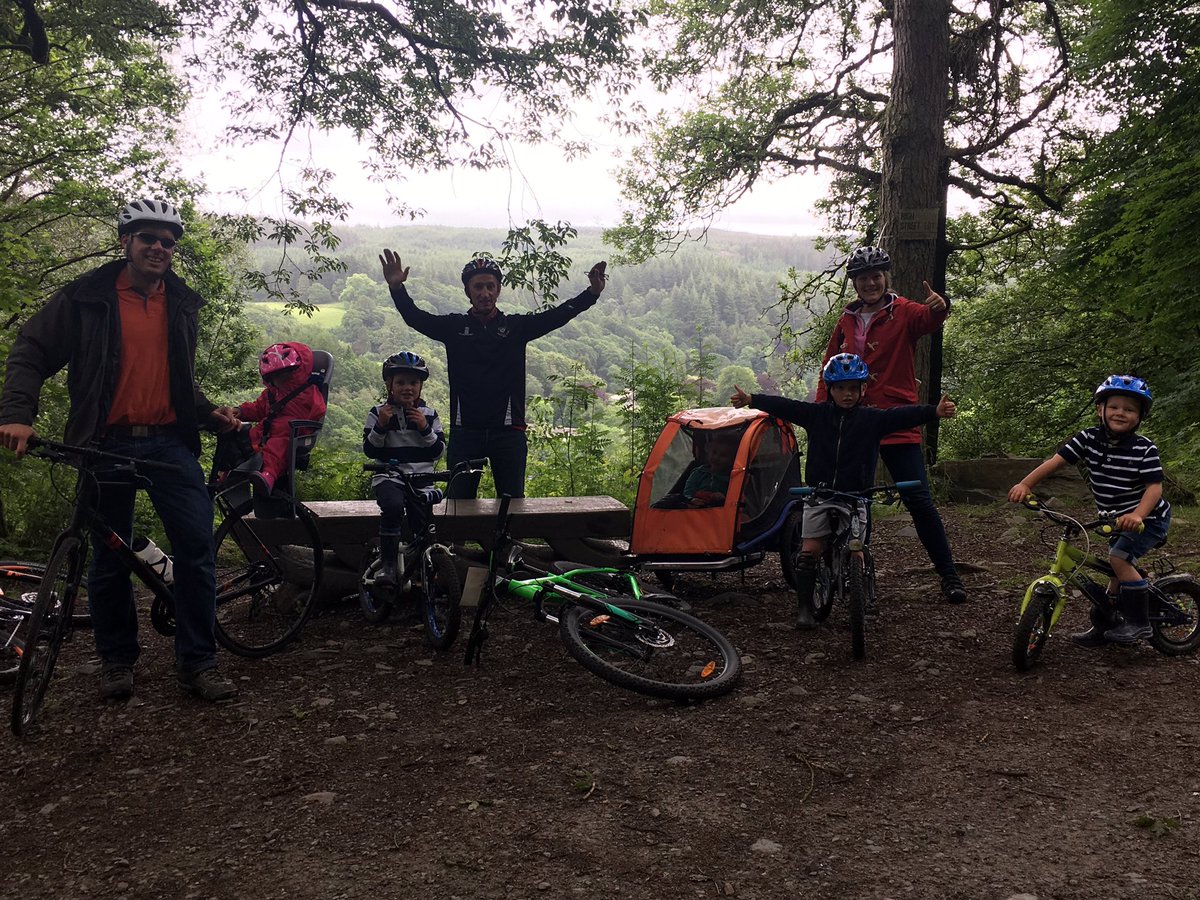 HooperNichola's tweet photo. Awesome day cycling in beautiful Grizedale forest tough workout 435m of climbing!! Tiddlers nodded off! #grizedalemtb https://t.co/g5uUMdkSu9