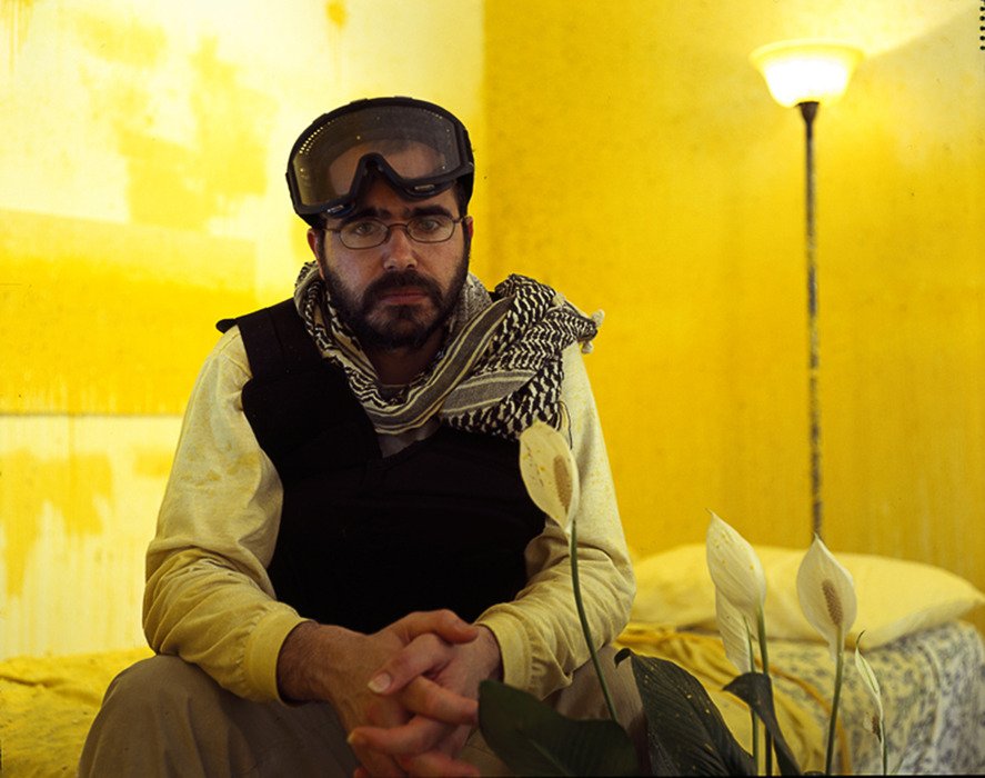 PerformART_'s tweet image. New article about @wafaagbilal #performance!
Link article:performart.altervista.org/wafaa-bilal/