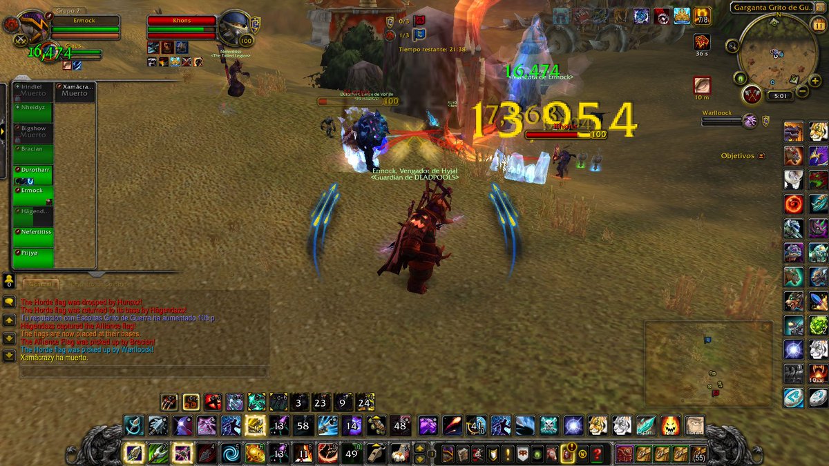 erm0_t's tweet photo. mi cazador en bg solo diversión :D 
me encanta mi nueva transfi aunque parece de chaman 
#wowcolombia #wow #worldofwarcraft #firesotorm https://t.co/wrNK8KraWa