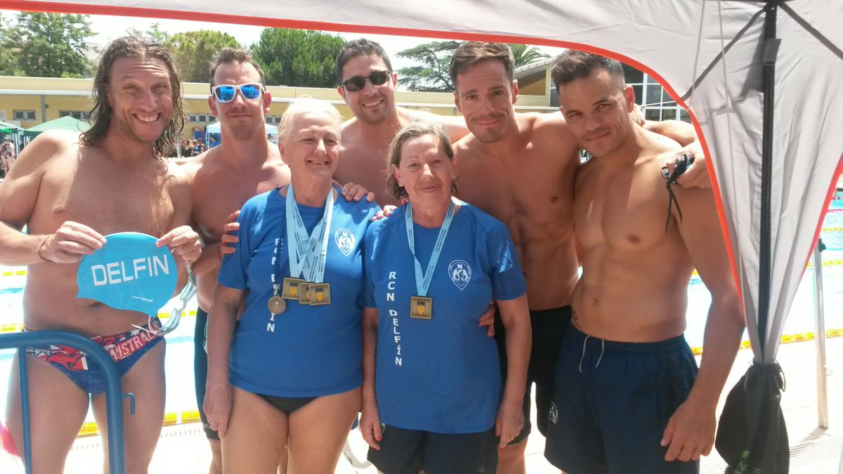 rcndelfin's tweet photo. Muy buena actuacion del Equipo Master👌 Cto. Autonomico Mater🏆🏊 Enhorabuena a tod@s!!👏👏🙌 #RCND🐬 #MASTER🔝 https://t.co/oZERcjwVDN
