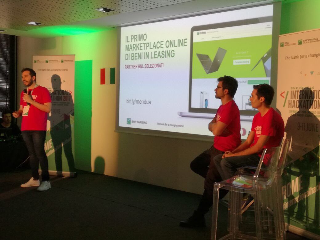 BNL_PR's tweet photo. Le prime 4 #startup a presentare i loro progetti dedicati a #internationalhackathon #Rome per @BNPPLeasing:
Bottone 2Hire Mendua Tiassisto24 https://t.co/VmlKIAP6Bc