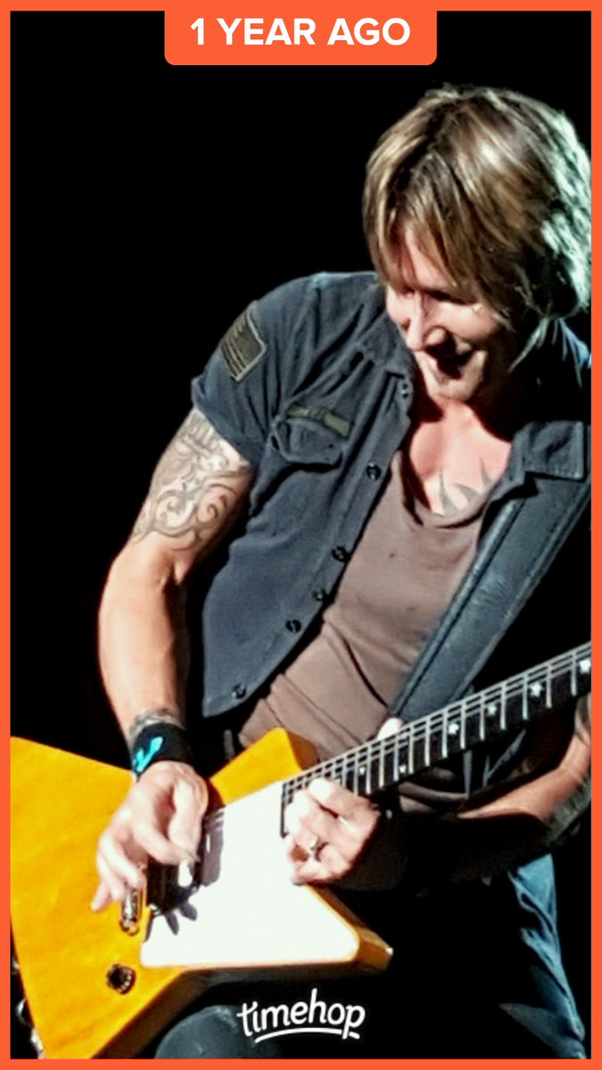 It's been a year since I saw <a href="/KeithUrban/">Keith Urban</a>. I'm having withdrawals!