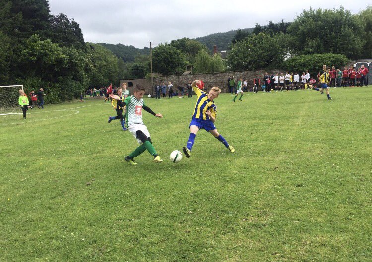 RTB_Youth_FC's tweet photo. Action shots x2 from the #MonmouthTournament #RTBEbbwVale โฝ๏ธ๐ https://t.co/MUStsS0ANc