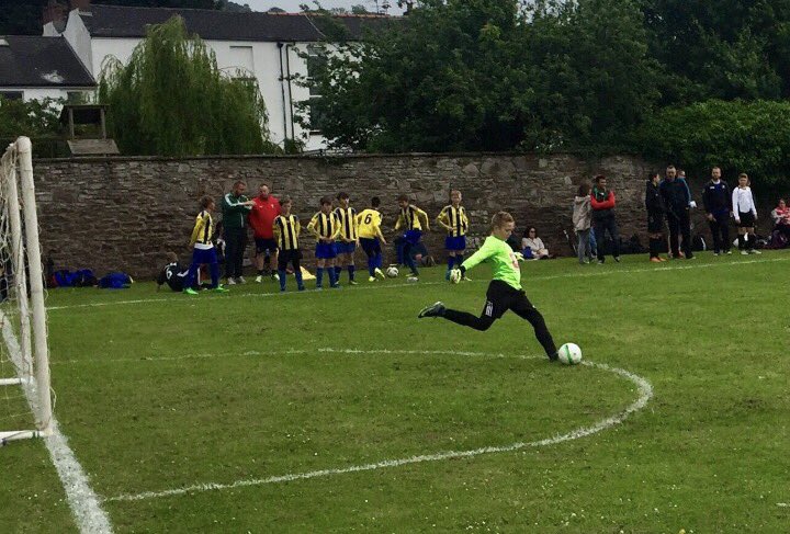 RTB_Youth_FC's tweet photo. Action shots x2 from the #MonmouthTournament #RTBEbbwVale โฝ๏ธ๐ https://t.co/MUStsS0ANc