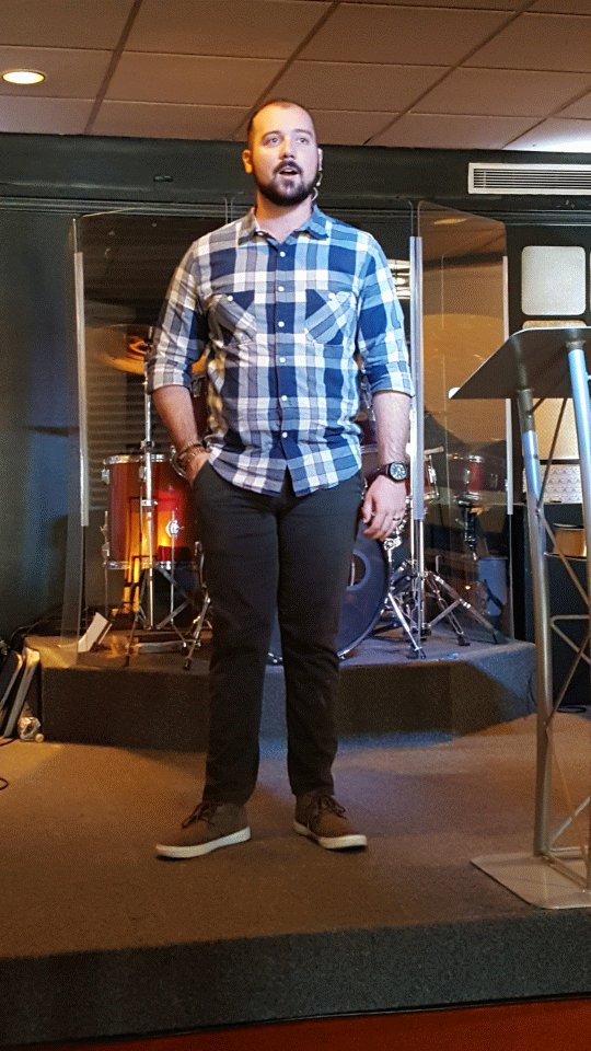 NewSeasonCF's tweet photo. Pastor Justin bringing the word this morning! https://t.co/IxVD8vKazD
