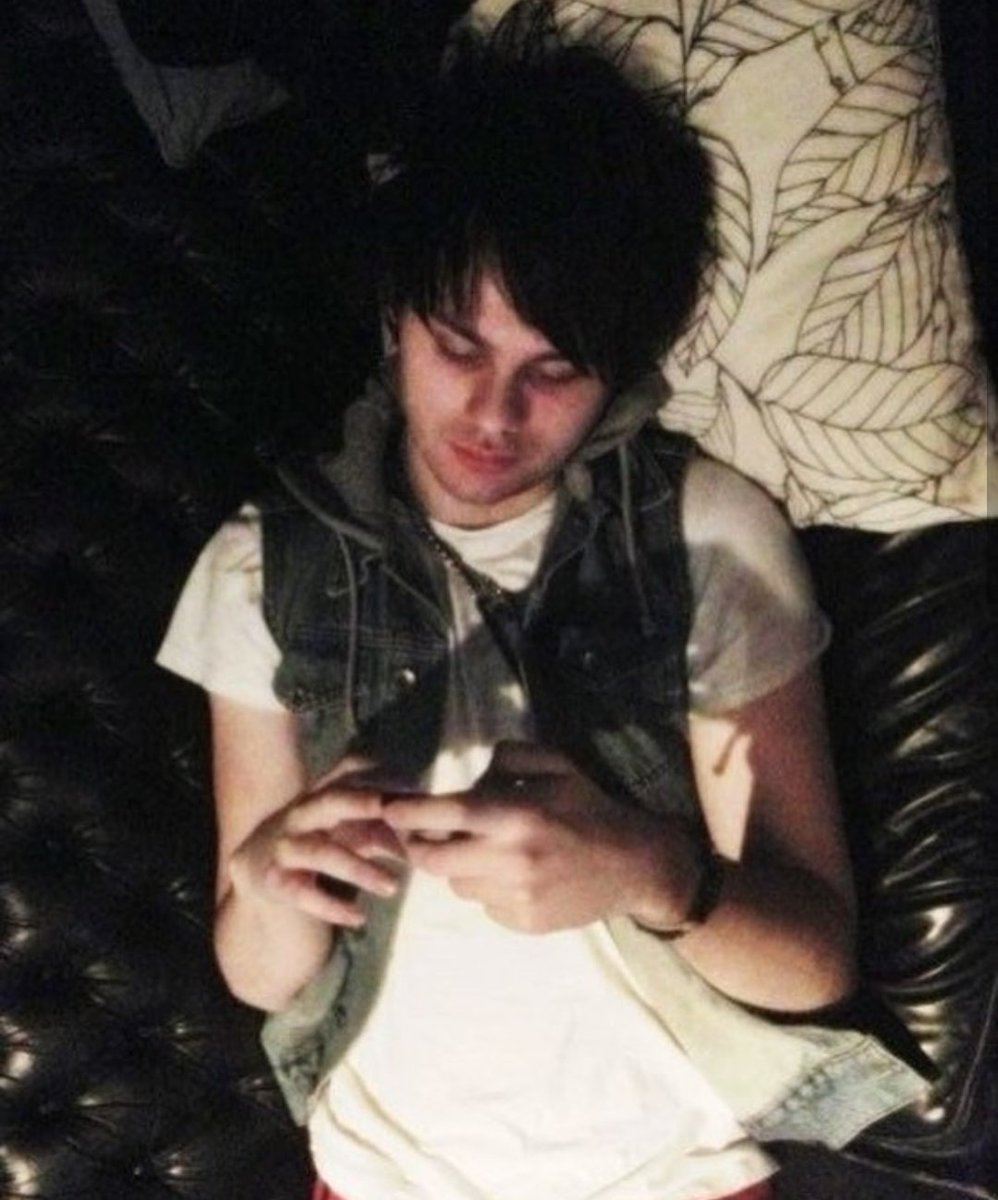 Throwback to when I was a simple emo.