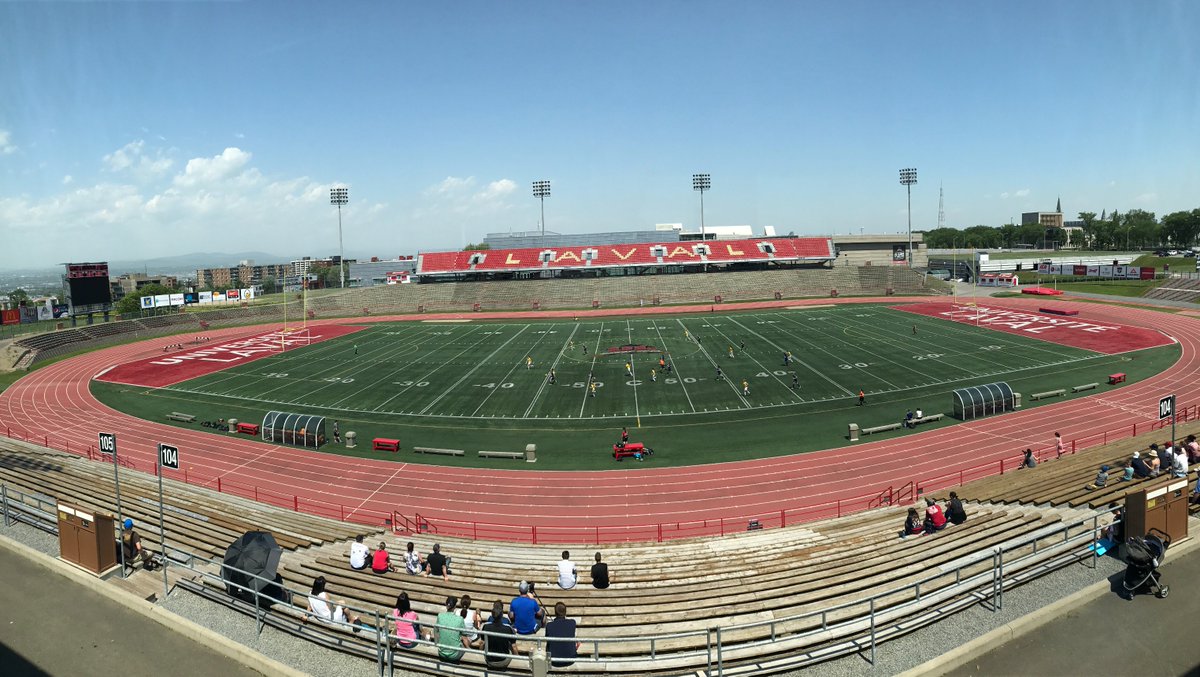 On joue également dehors au Stade Télus de <a href="/universitelaval/">Université Laval</a> en ce Festival des sélections régionales. #FSR2017