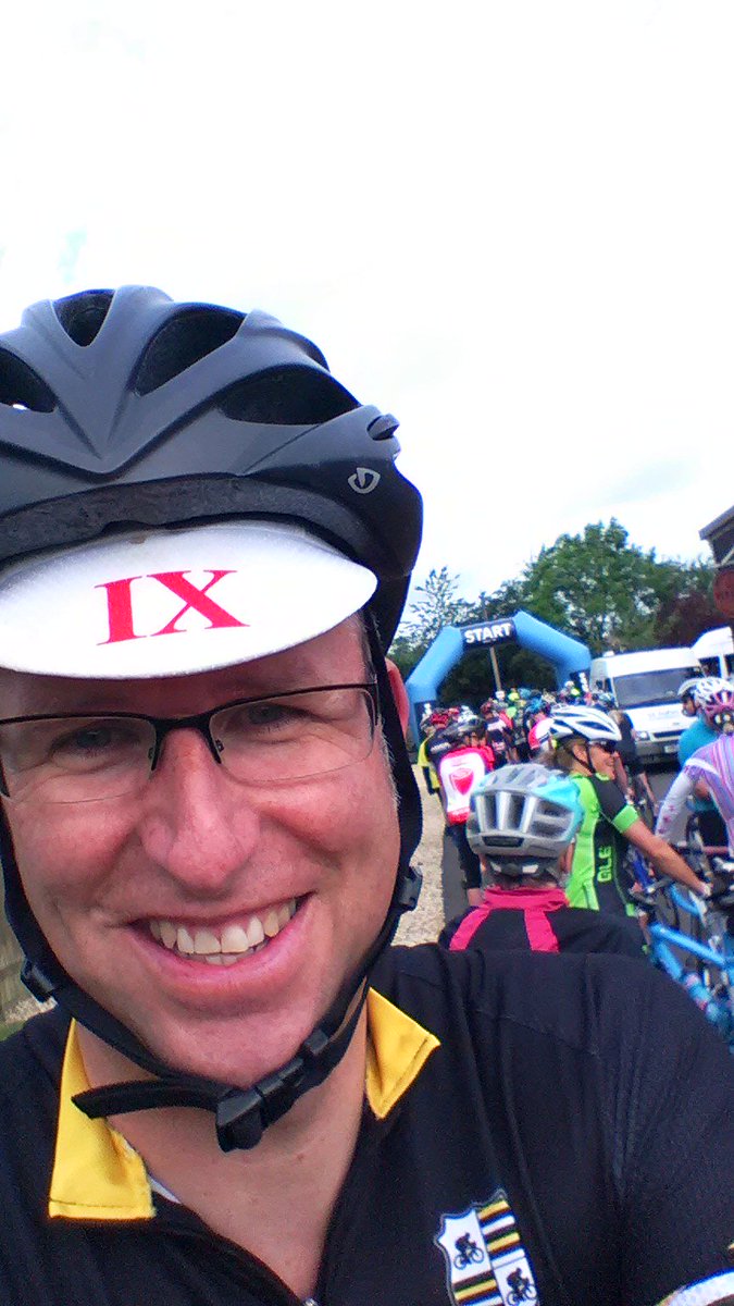 CCLeicsPolice's tweet photo. 74 miles of  #Rutland Epique patrolled on blustery day  !
@Cafe_Ventoux @owwheelers @OakhamPolice @Rammerstweet https://t.co/kGM5TY6X3c