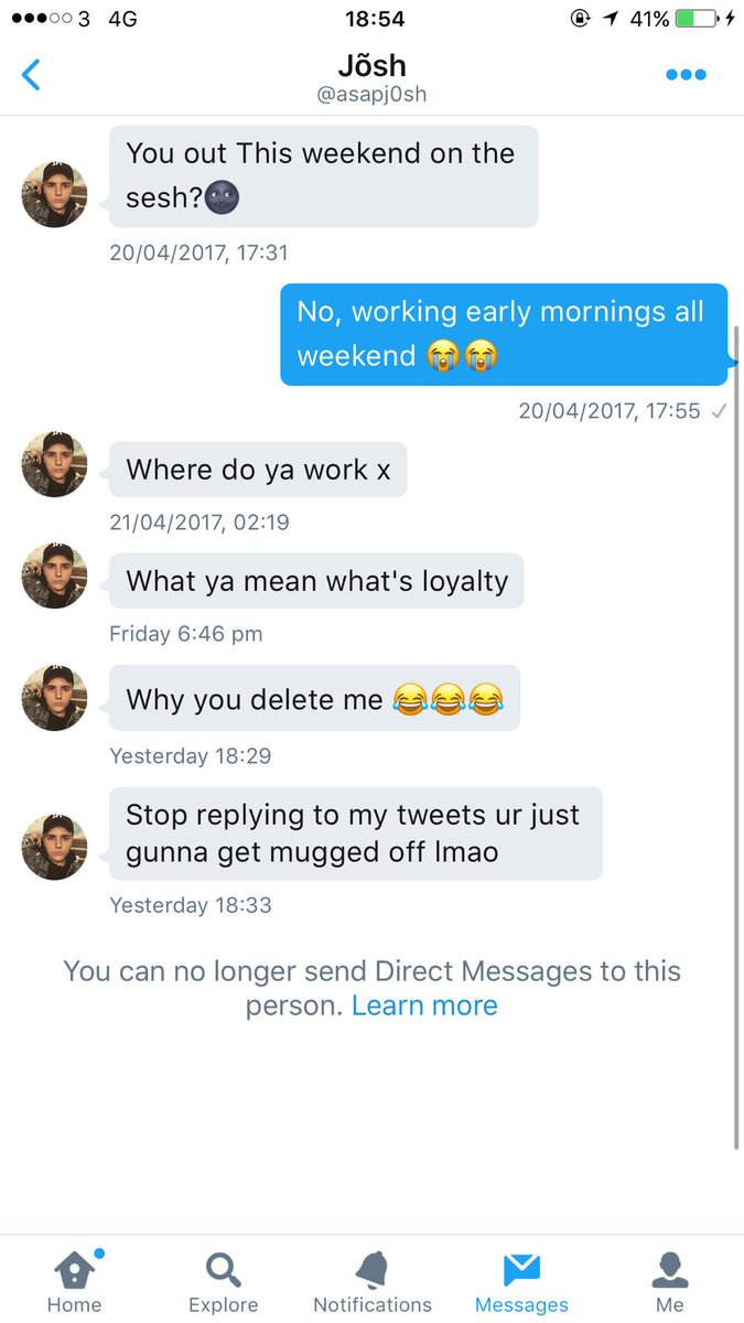 RebeccaTock97's tweet photo. @lixmkay omg, he would SC me every minute, @ me, then blocked me and then started faving my stuff on another account, abso freak 😩😭😂 #outhim https://t.co/mMSBEAuzWZ