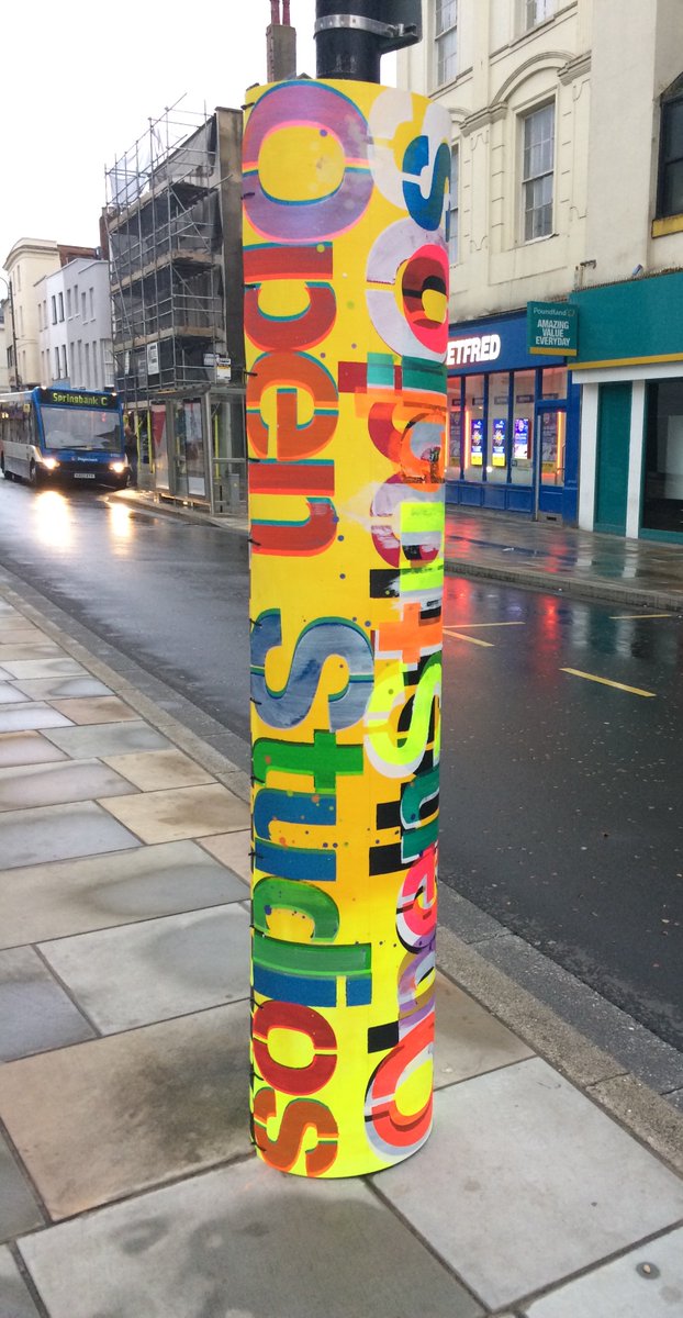 CheltenhamCOS's tweet photo. Niki Hare brightening up the brewery with her lamppost #CheltenhamOpenStudios #CheltenhamBid https://t.co/f7rIW2sofd