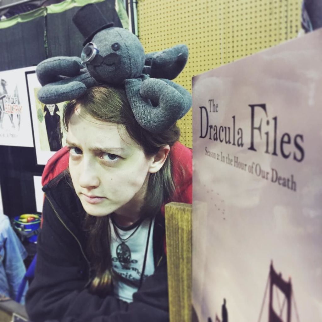 Storyforgers's tweet photo. It's the final day of @sinistercreaturecon. Game face is on. @rachelthebeck #octopus https://t.co/qKeTDoYuq8 https://t.co/tZVCB05KNA