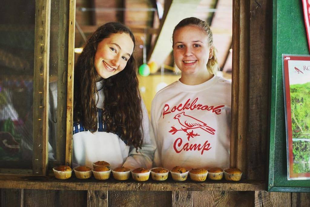 Rockbrook's tweet photo. We welcomed June Mini Session campers today with lots of smiles, songs, and muffins! #openingday #summercamp #snac… https://t.co/k6mQVxi14h https://t.co/LkWLwWeHJw