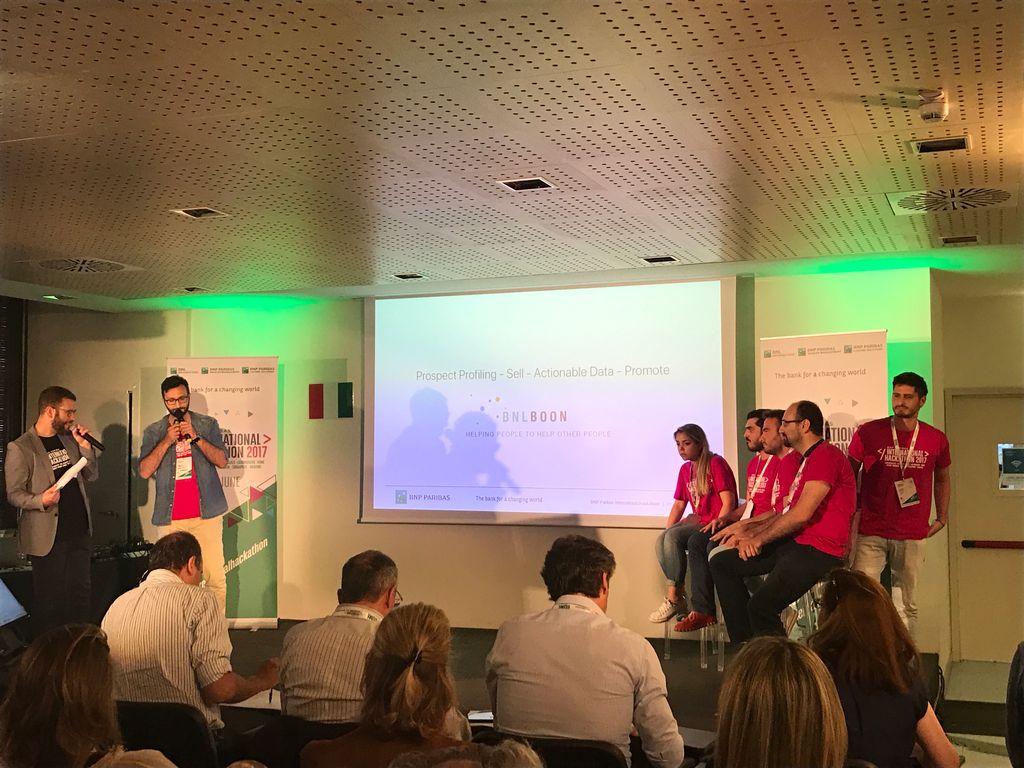 LUISSEnLabs's tweet photo. #BBBoyz (@baasbox) proposes BNLBOON, helping @BNPParibas profiling customers starting from their desires. #internationalhackathon #Rome https://t.co/Hu1PzhX8JM