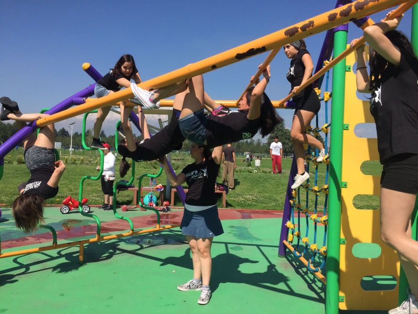 Diario_Portal's tweet photo. Convoca Rock'n Pole a la población de Toluca a bailar "pole dance"
https://t.co/0mwKpBJ72K https://t.co/urL2OJzchx