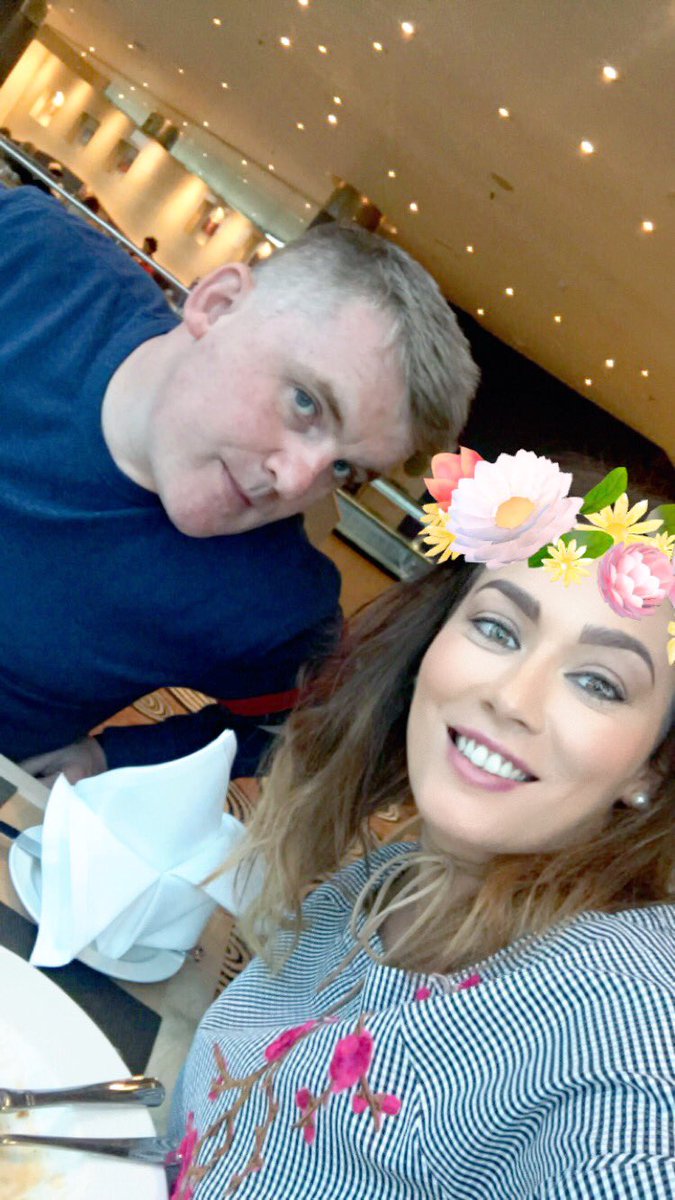 x_josey's tweet photo. Date Night @HiltonBelfast Absolutely delicious meal 😋 views of the RiverLagan &amp; H&amp;W 👌🏼🌅 bestseatsinthehouse. 
Def be back 👍🏼 https://t.co/DyMG8s7iaF