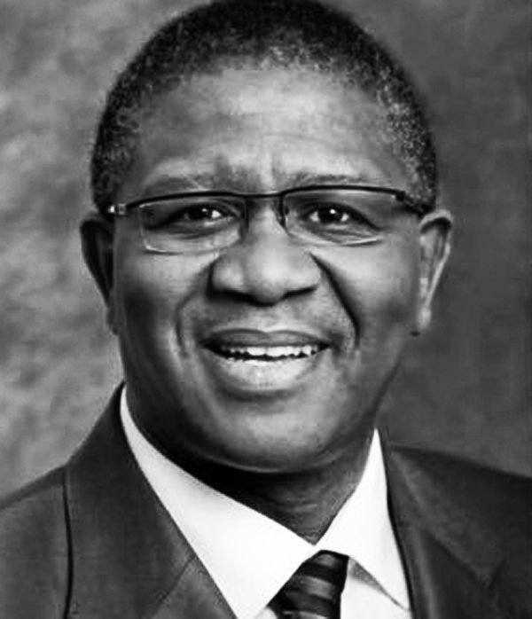 dailymaverick's tweet photo. Trevor, Ithi Awazi https://t.co/HIh7gemmah By FIKILE MBALULA @MbalulaFikile https://t.co/XZ5vCaQbPX