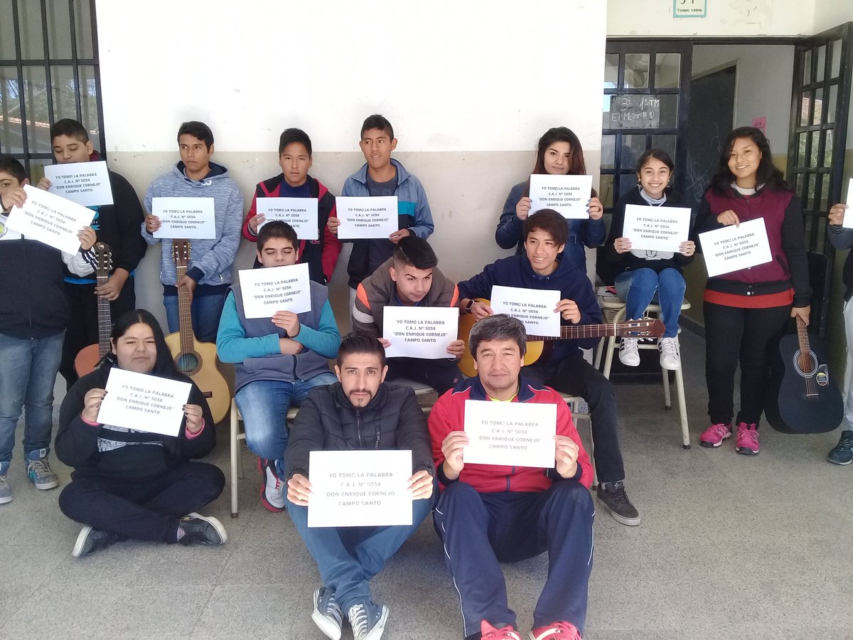 CAJ5034_ec's tweet photo. Día del periodista.
#yotomolapalabra 
#caj5034 
@fguillesaavedra @LeonardoPilili @joana_andi13 @javitoelrumbero https://t.co/rTVLc0yYkE