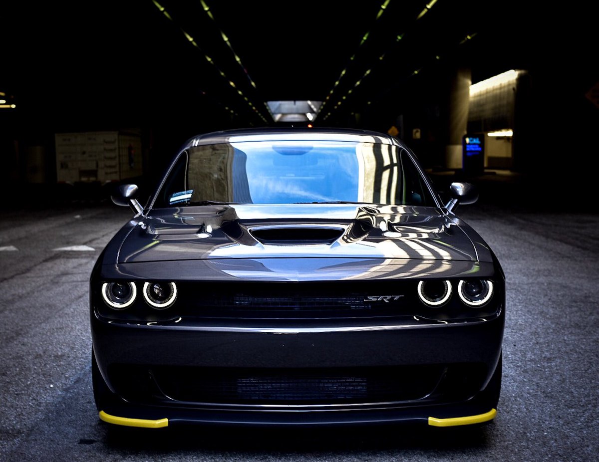 BallA310's tweet photo. Mean AF 😈 @Dodge @driveSRT @OfficialMOPAR https://t.co/rZrD7EH4m9