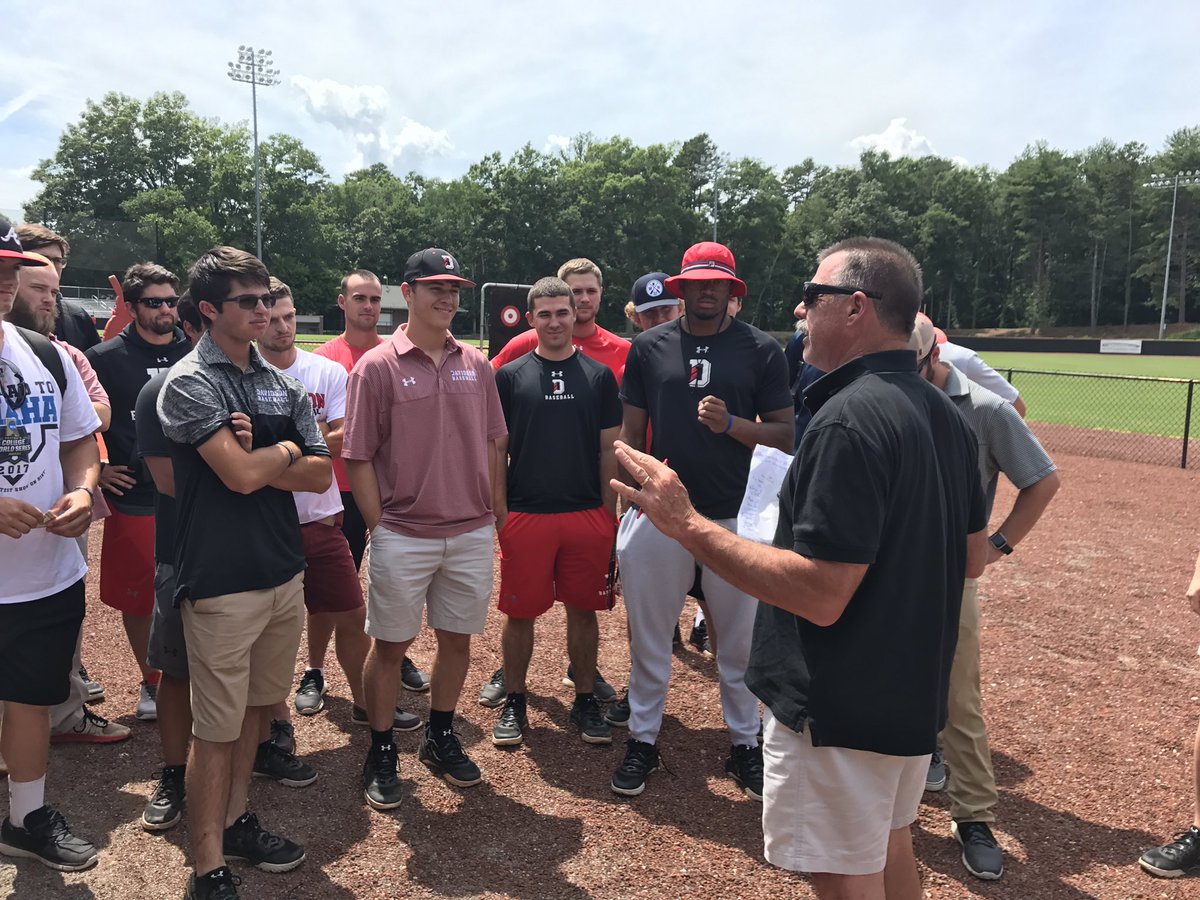 mlananna's tweet photo. Back at Wilson Field at Davidson, coach Dick Cooke addressed his players one last time--and showed them the proper way to sign a baseball. https://t.co/bfoq5oejvv
