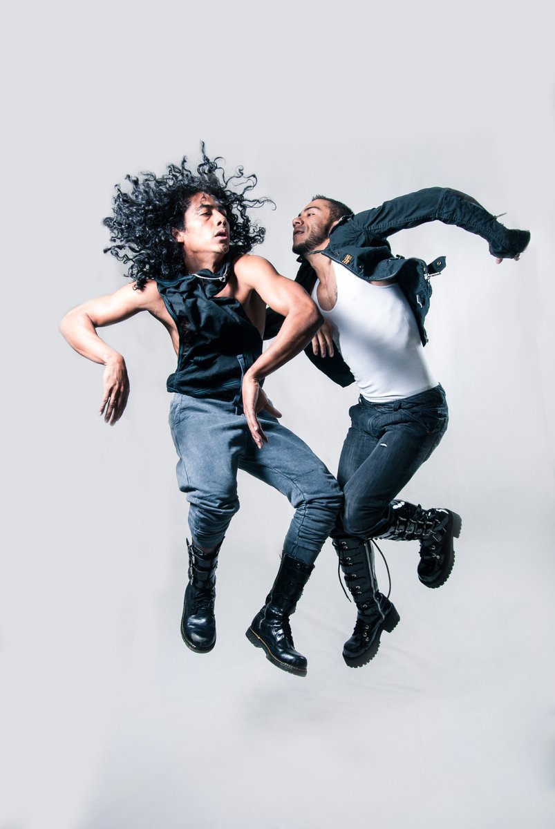 Van Huynh Company tweet media